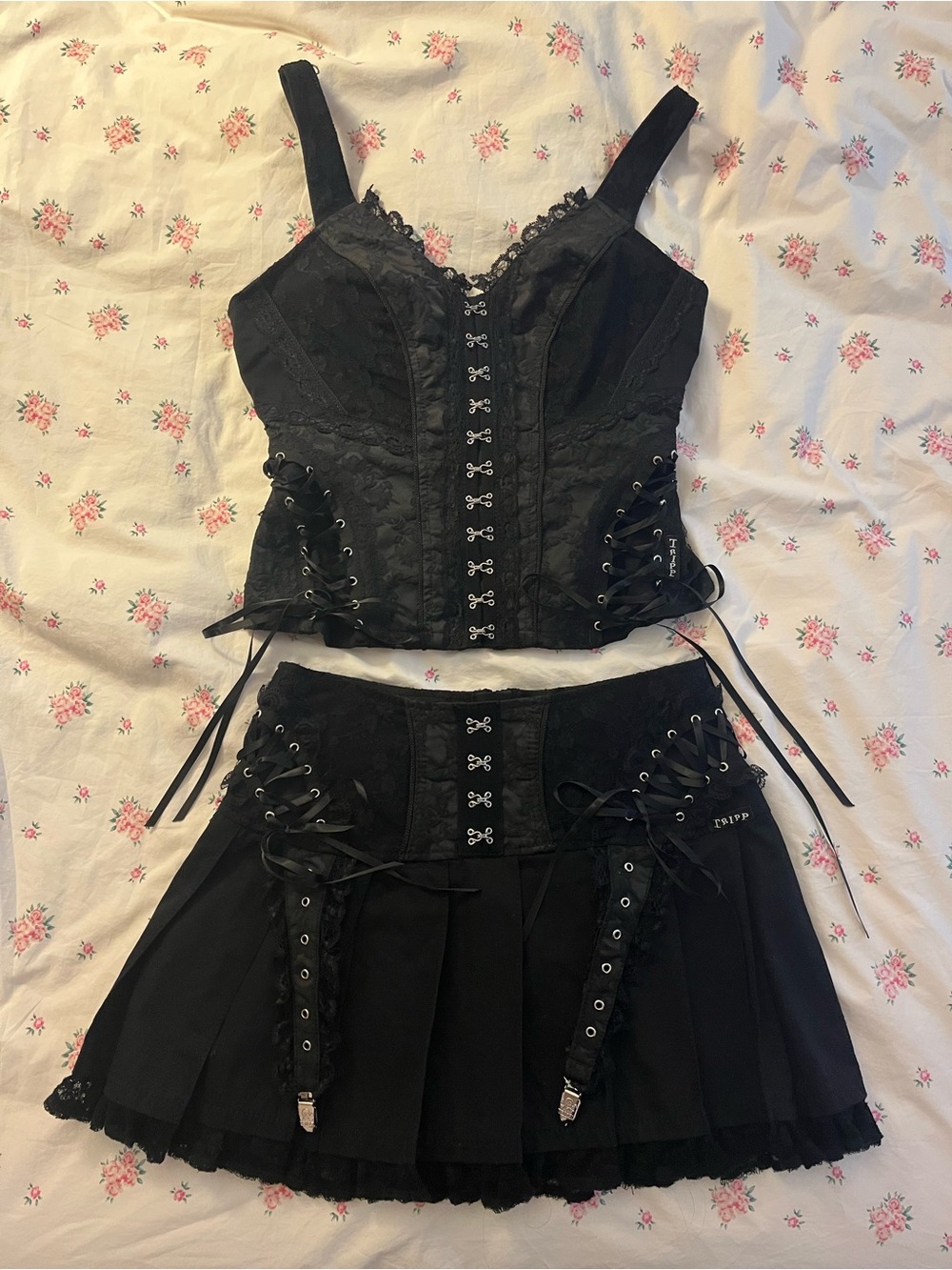 Tripp NYC Black Lace-Up Corset Top and Pleated Mini Skirt Set Medium FLAWED